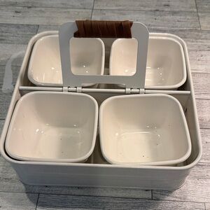 White 5 Piece  Serving Set with Handle